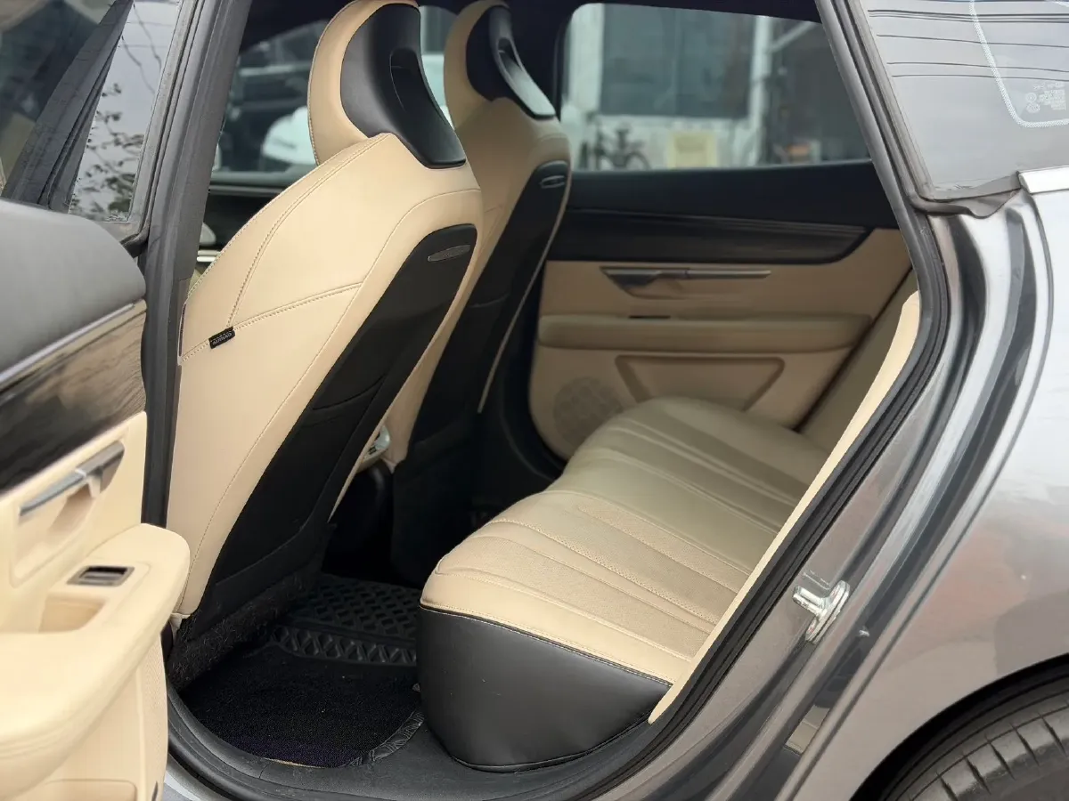 2020 Xpeng P7 BEV 70.8KWH,autocango,china used car exporter,china ev exporter,chinese used car exporter,chinese used ev exporter