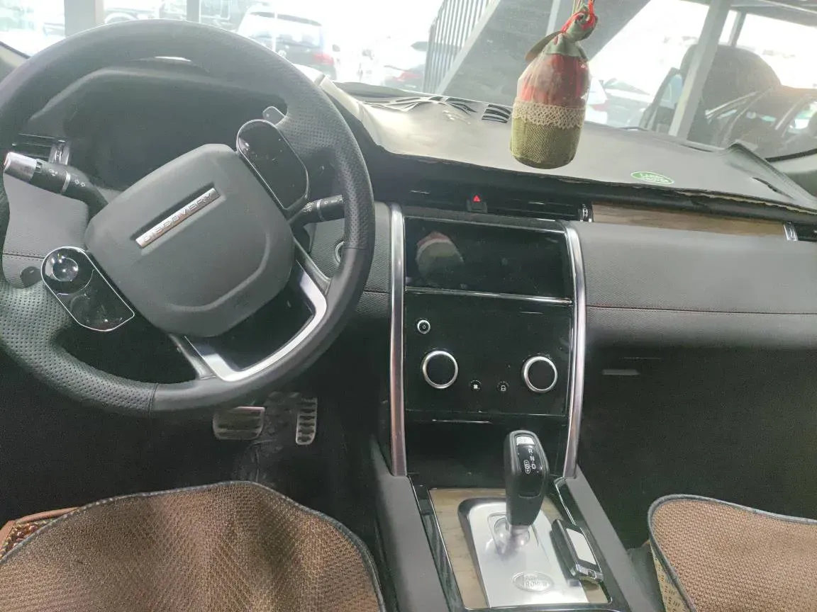 2020 Land Rover Discovery Sport 2.0T 249HP L4 9AT,autocango,china used car exporter,china ev exporter,chinese used car exporter,chinese used ev exporter