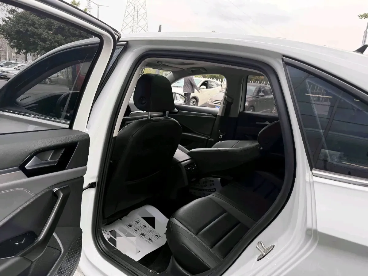 2021 Volkswagen Sagitar 1.4T 150HP L4 7DCT,autocango,china used car exporter,china ev exporter,chinese used car exporter,chinese used ev exporter