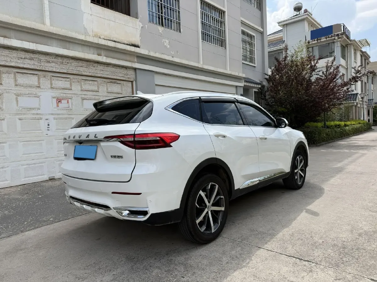 2019 Haval F7 1.5T 169HP L4 7DCT,autocango,china used car exporter,china ev exporter,chinese used car exporter,chinese used ev exporter