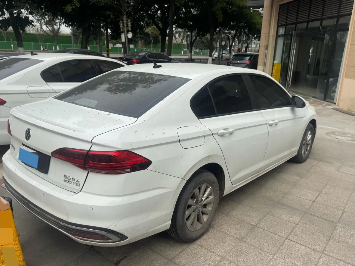 2023 Volkswagen Bora 1.2T 116HP L4 7DCT,autocango,china used car exporter,china ev exporter,chinese used car exporter,chinese used ev exporter
