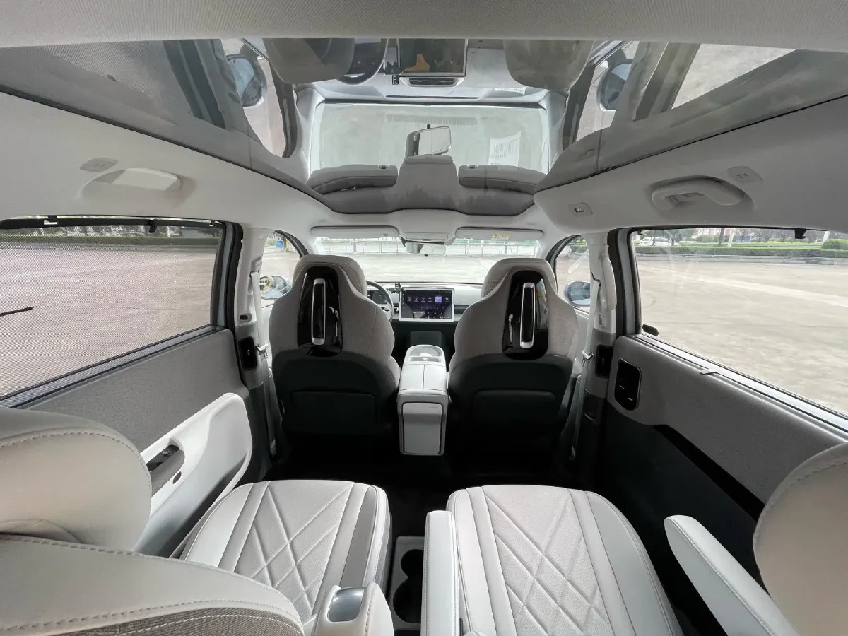 2023 JAC T8 2.0T 170HP L4 8AT,autocango,china used car exporter,china ev exporter,chinese used car exporter,chinese used ev exporter