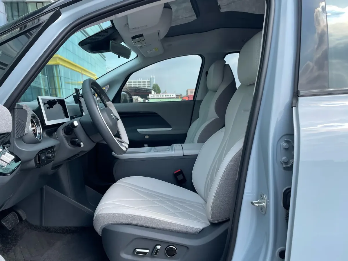 2023 JAC T8 2.0T 170HP L4 8AT,autocango,china used car exporter,china ev exporter,chinese used car exporter,chinese used ev exporter