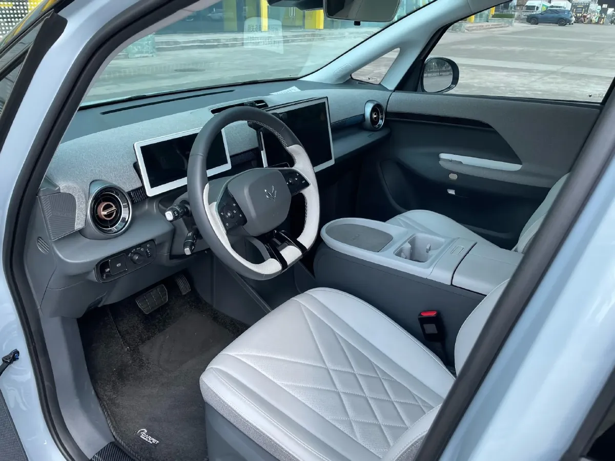 2023 JAC T8 2.0T 170HP L4 8AT,autocango,china used car exporter,china ev exporter,chinese used car exporter,chinese used ev exporter