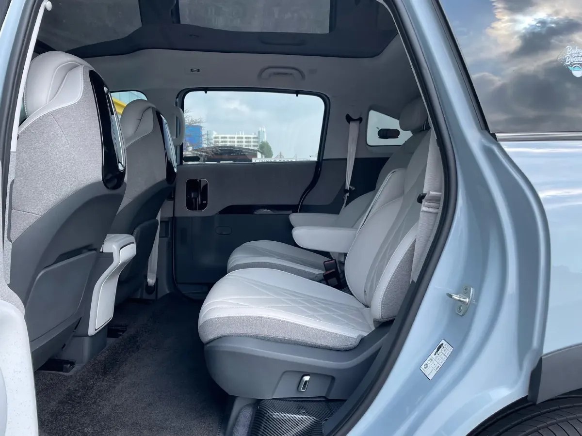 2023 JAC T8 2.0T 170HP L4 8AT,autocango,china used car exporter,china ev exporter,chinese used car exporter,chinese used ev exporter