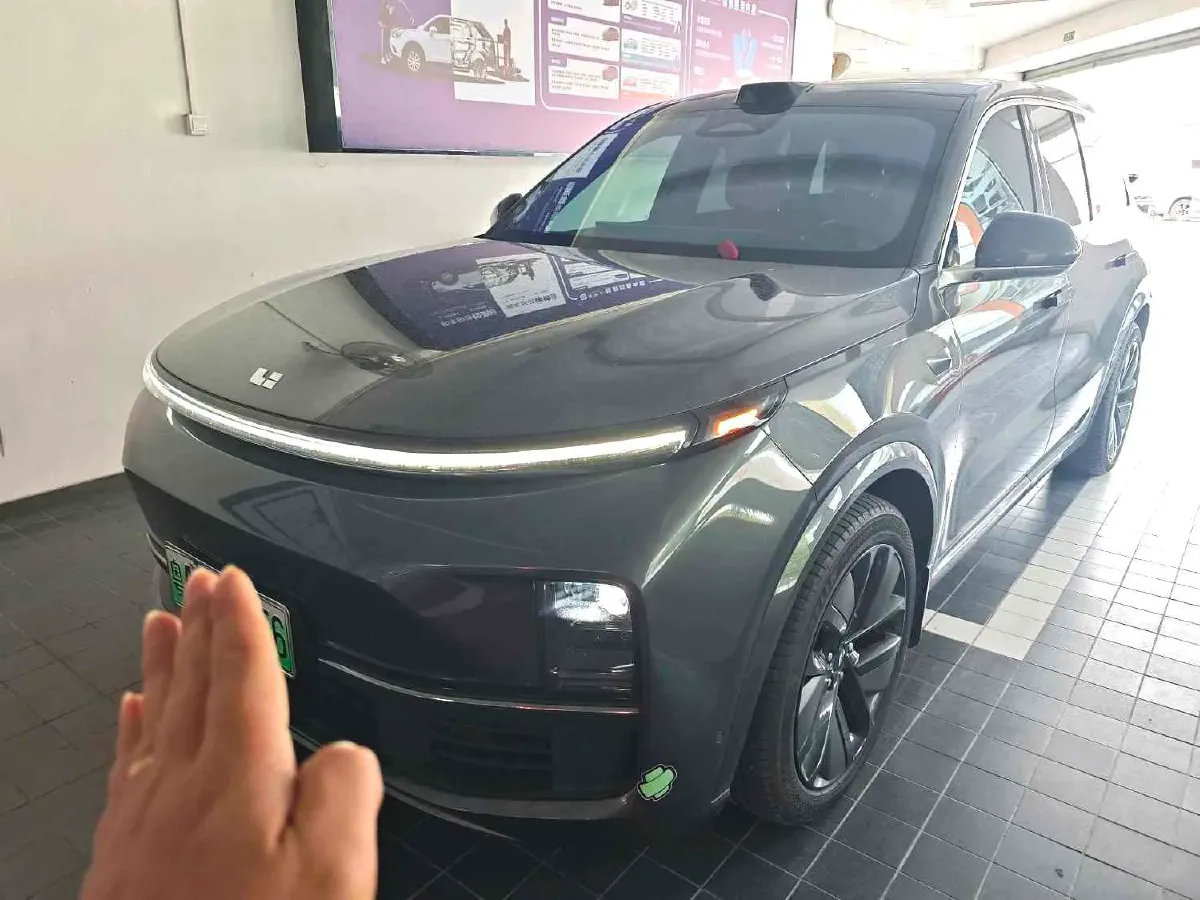2022 Li L9 Range Extended 154HP REEV 42.6KWH,autocango,china used car exporter,china ev exporter,chinese used car exporter,chinese used ev exporter