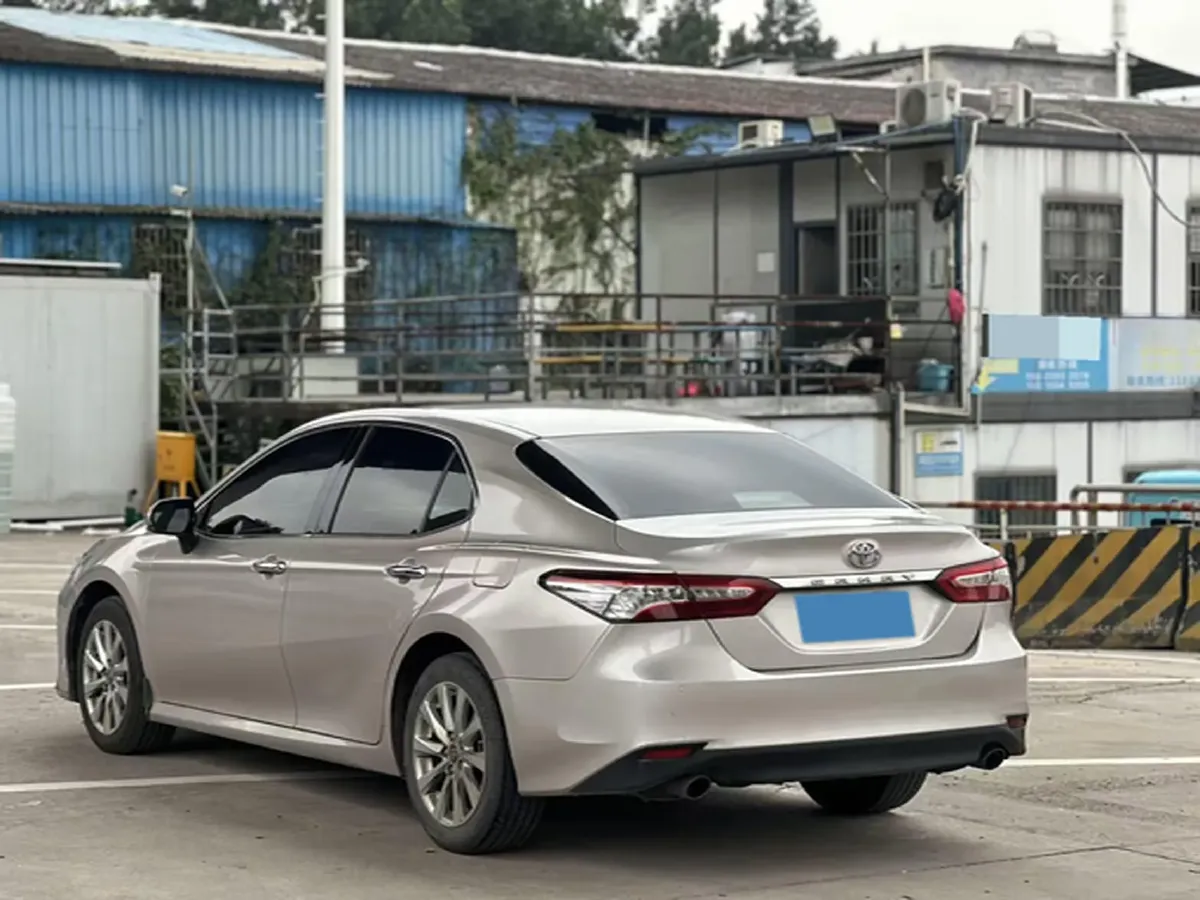 2019 Toyota Camry 2.0L 178HP L4 CVT,autocango,china used car exporter,china ev exporter,chinese used car exporter,chinese used ev exporter