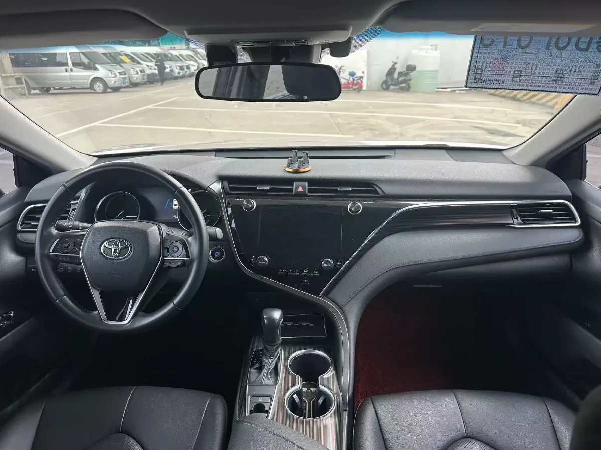 2019 Toyota Camry 2.0L 178HP L4 CVT,autocango,china used car exporter,china ev exporter,chinese used car exporter,chinese used ev exporter