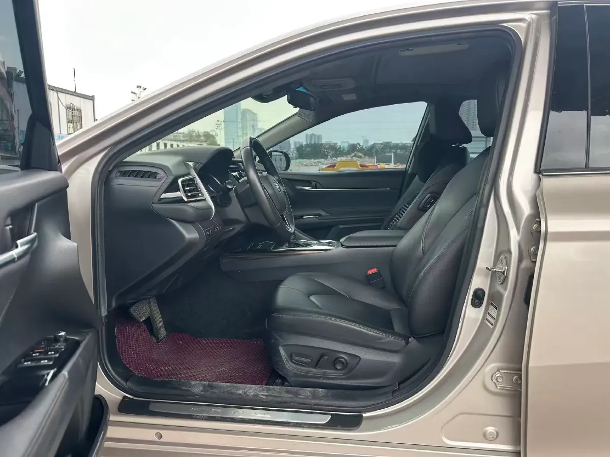 2019 Toyota Camry 2.0L 178HP L4 CVT,autocango,china used car exporter,china ev exporter,chinese used car exporter,chinese used ev exporter