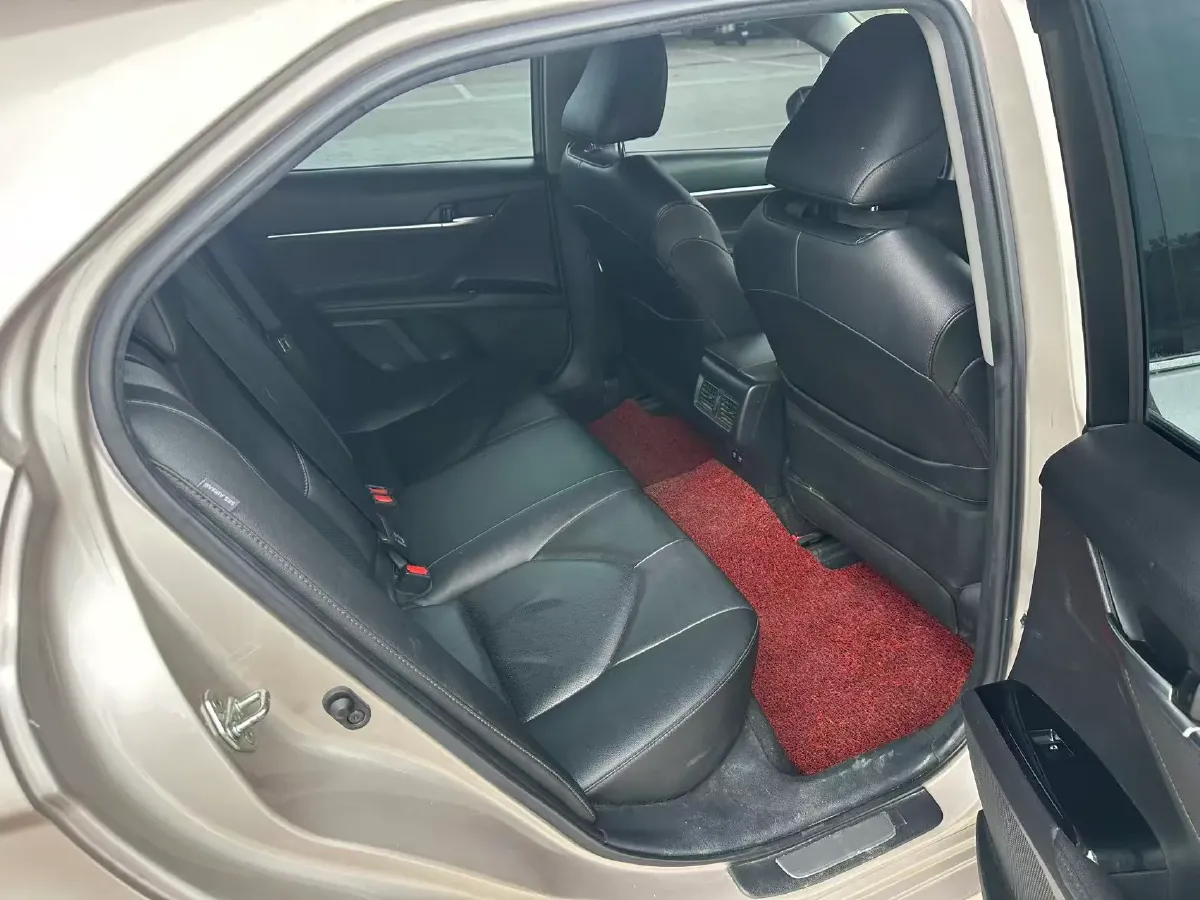 2019 Toyota Camry 2.0L 178HP L4 CVT,autocango,china used car exporter,china ev exporter,chinese used car exporter,chinese used ev exporter