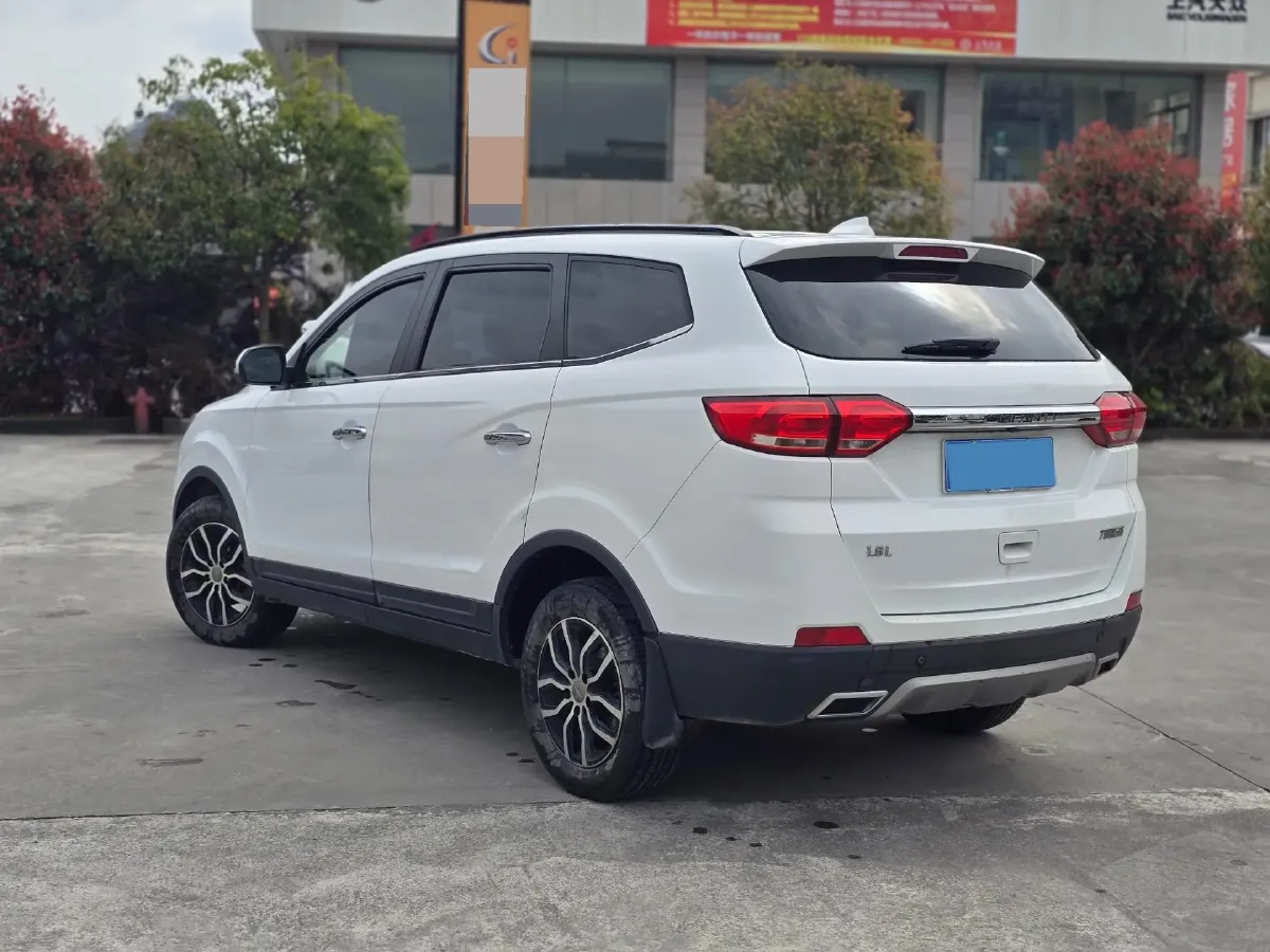 2017 JAC Refine S3 1.5L 113HP L4 6MT,autocango,china used car exporter,china ev exporter,chinese used car exporter,chinese used ev exporter