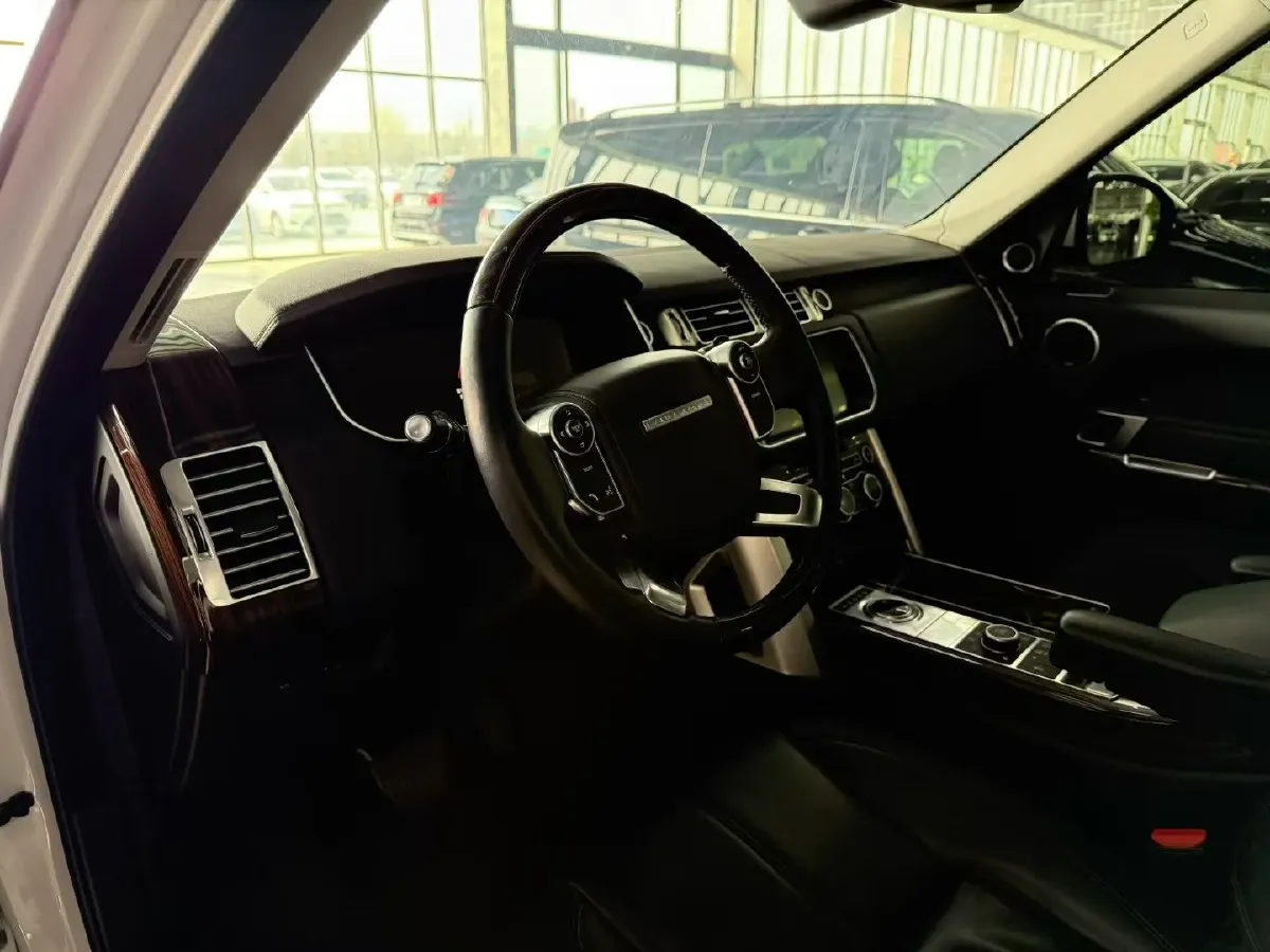 2017 Land Rover Range Rover 3.0T 340HP V6 8AT,autocango,china used car exporter,china ev exporter,chinese used car exporter,chinese used ev exporter