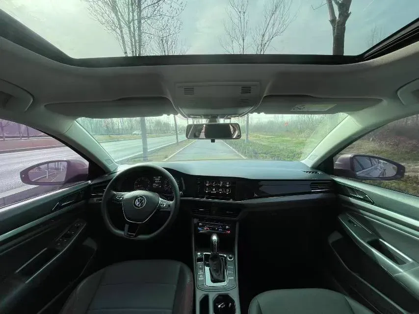 2021 Volkswagen Bora 1.5L 113HP L4 6AT,autocango,china used car exporter,china ev exporter,chinese used car exporter,chinese used ev exporter