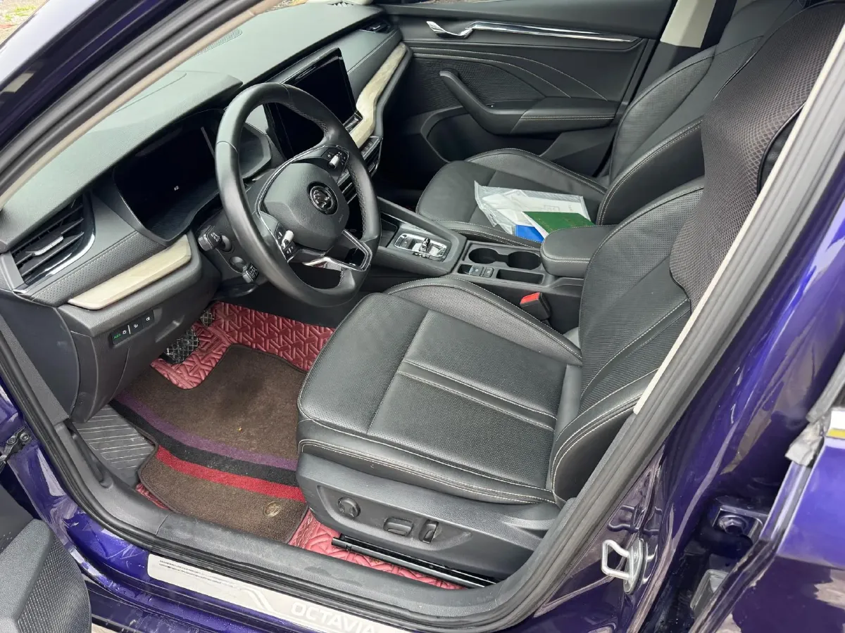 2022 Skoda Octavia 1.4T 150HP L4 7DCT,autocango,china used car exporter,china ev exporter,chinese used car exporter,chinese used ev exporter