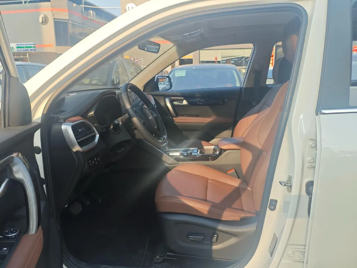 2021 Kia Sportage R 2.0L 161HP L4 6AT,autocango,china used car exporter,china ev exporter,chinese used car exporter,chinese used ev exporter