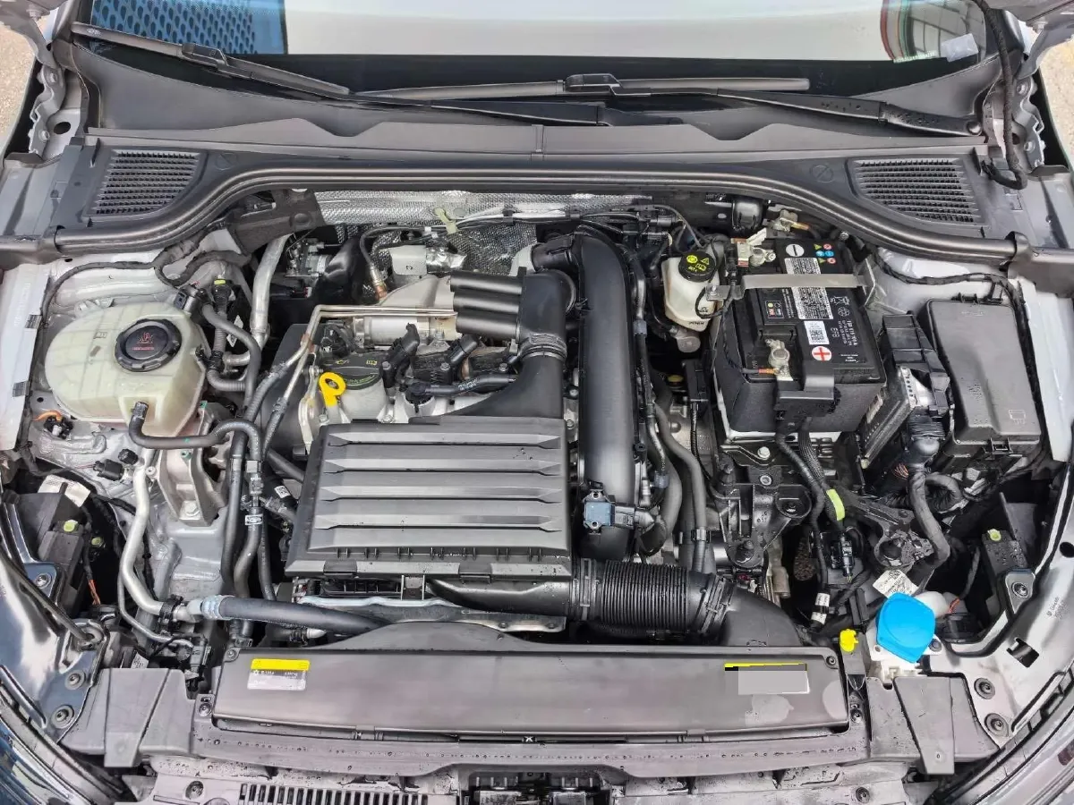 2023 Volkswagen Golf 1.4T 150HP L4 7DCT,autocango,china used car exporter,china ev exporter,chinese used car exporter,chinese used ev exporter