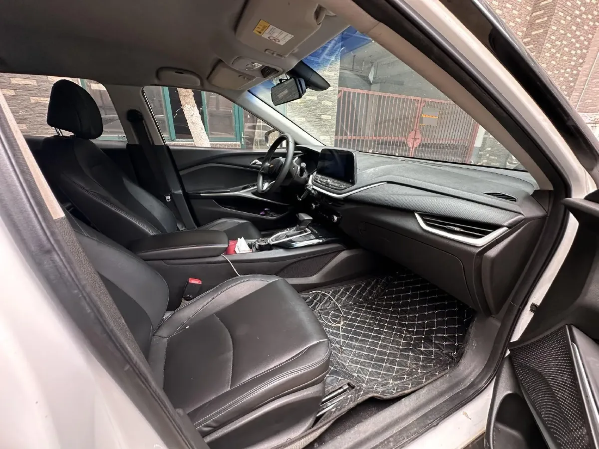 2022 Chevrolet Menlo BEV 61.1KWH,autocango,china used car exporter,china ev exporter,chinese used car exporter,chinese used ev exporter