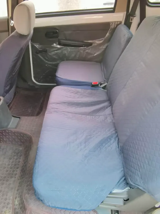 2020 BaoJun 310 1.2L 80HP L4 5MT,autocango,china used car exporter,china ev exporter,chinese used car exporter,chinese used ev exporter