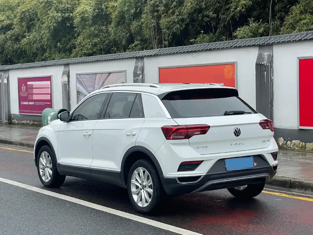 2021 Volkswagen T-Roc 1.4T 150HP L4 7DCT,autocango,china used car exporter,china ev exporter,chinese used car exporter,chinese used ev exporter