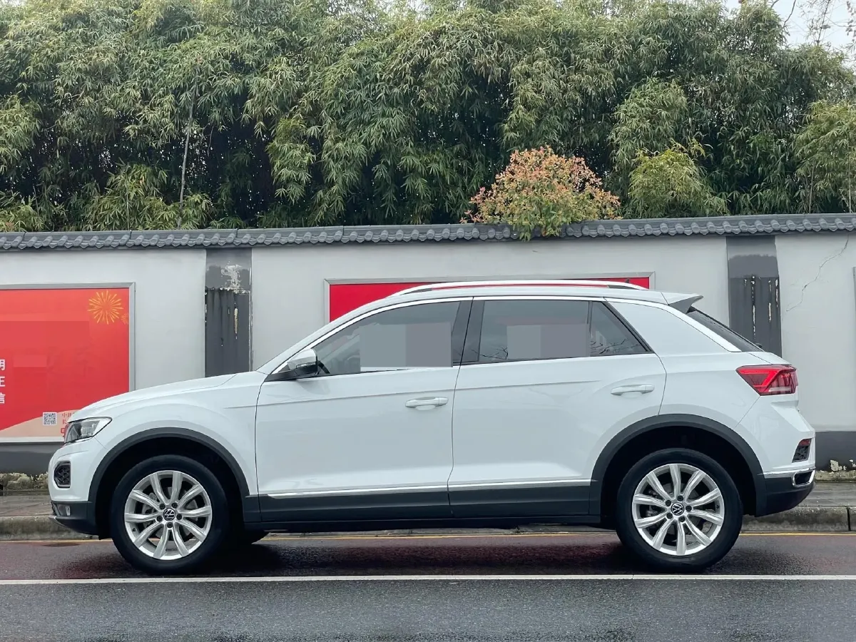 2021 Volkswagen T-Roc 1.4T 150HP L4 7DCT,autocango,china used car exporter,china ev exporter,chinese used car exporter,chinese used ev exporter