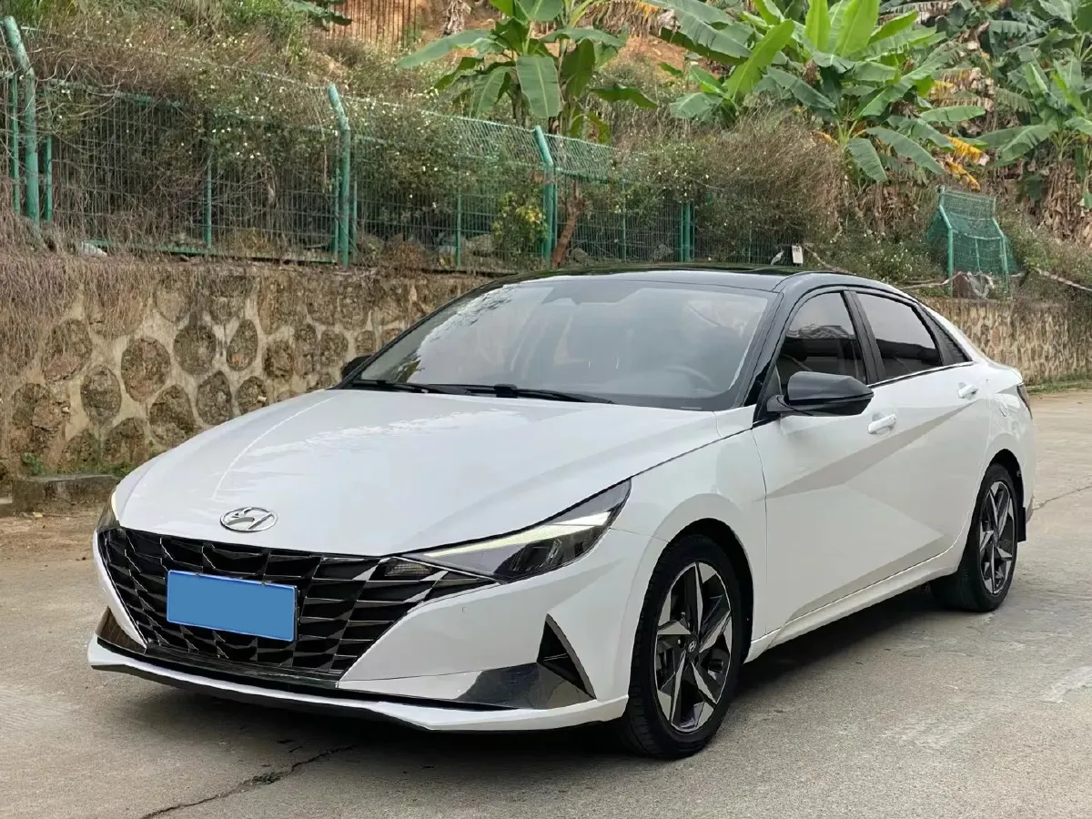 2021 Hyundai Elantra 1.5L 115HP L4 CVT,autocango,china used car exporter,china ev exporter,chinese used car exporter,chinese used ev exporter