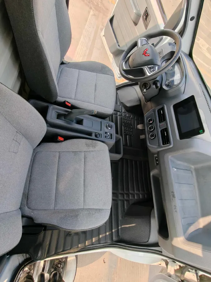 2024 WuLing YangGuang BEV 41.9KWH,autocango,china used car exporter,china ev exporter,chinese used car exporter,chinese used ev exporter