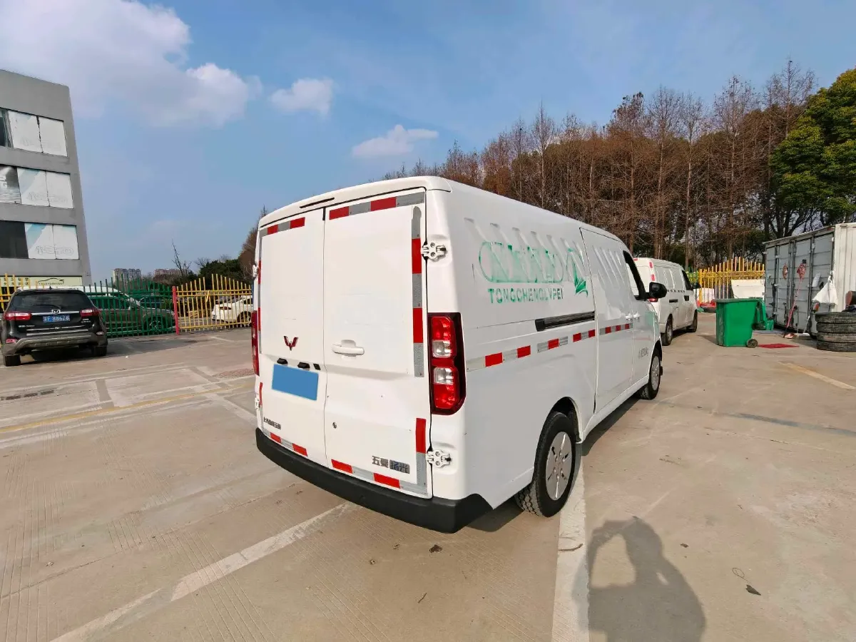 2024 WuLing YangGuang BEV 41.9KWH,autocango,china used car exporter,china ev exporter,chinese used car exporter,chinese used ev exporter