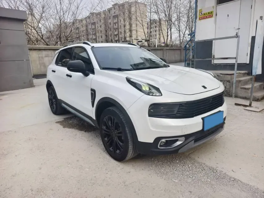 2019 Beijing BJ40 2.0T 218HP L4 6AT,autocango,china used car exporter,china ev exporter,chinese used car exporter,chinese used ev exporter