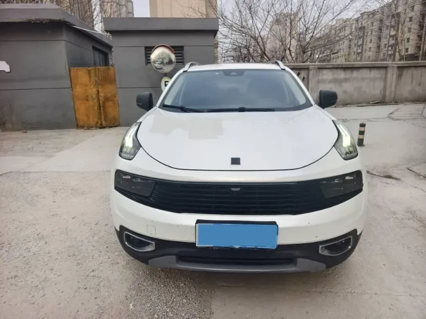 2019 Beijing BJ40 2.0T 218HP L4 6AT,autocango,china used car exporter,china ev exporter,chinese used car exporter,chinese used ev exporter