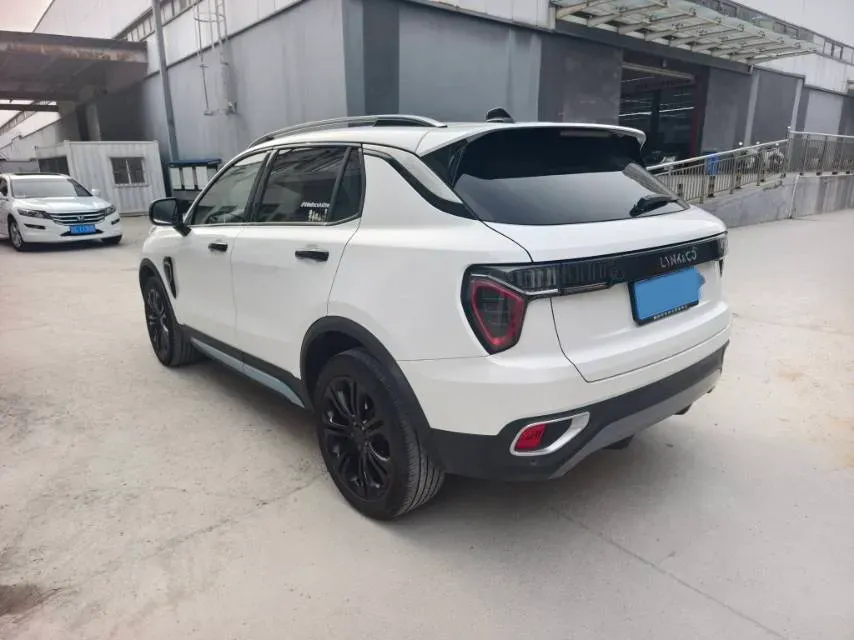 2019 Beijing BJ40 2.0T 218HP L4 6AT,autocango,china used car exporter,china ev exporter,chinese used car exporter,chinese used ev exporter