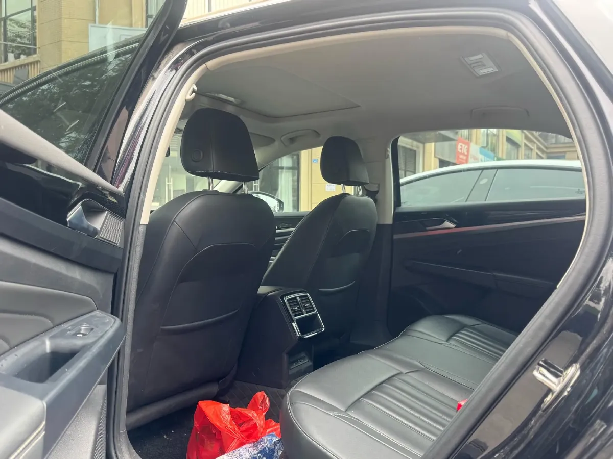 2024 Volkswagen Passat 1.4T 150HP L4 7DCT,autocango,china used car exporter,china ev exporter,chinese used car exporter,chinese used ev exporter