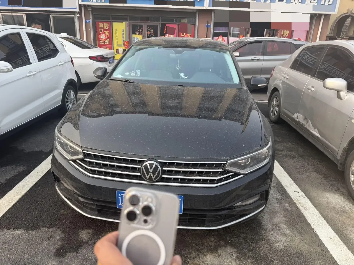 2023 Volkswagen Magotan 2.0T 186HP L4 7DCT,autocango,china used car exporter,china ev exporter,chinese used car exporter,chinese used ev exporter