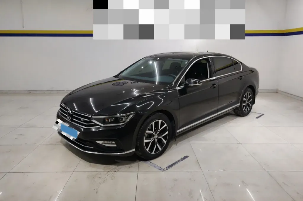 2020 Volkswagen Magotan 2.0T 186HP L4 7DCT,autocango,china used car exporter,china ev exporter,chinese used car exporter,chinese used ev exporter