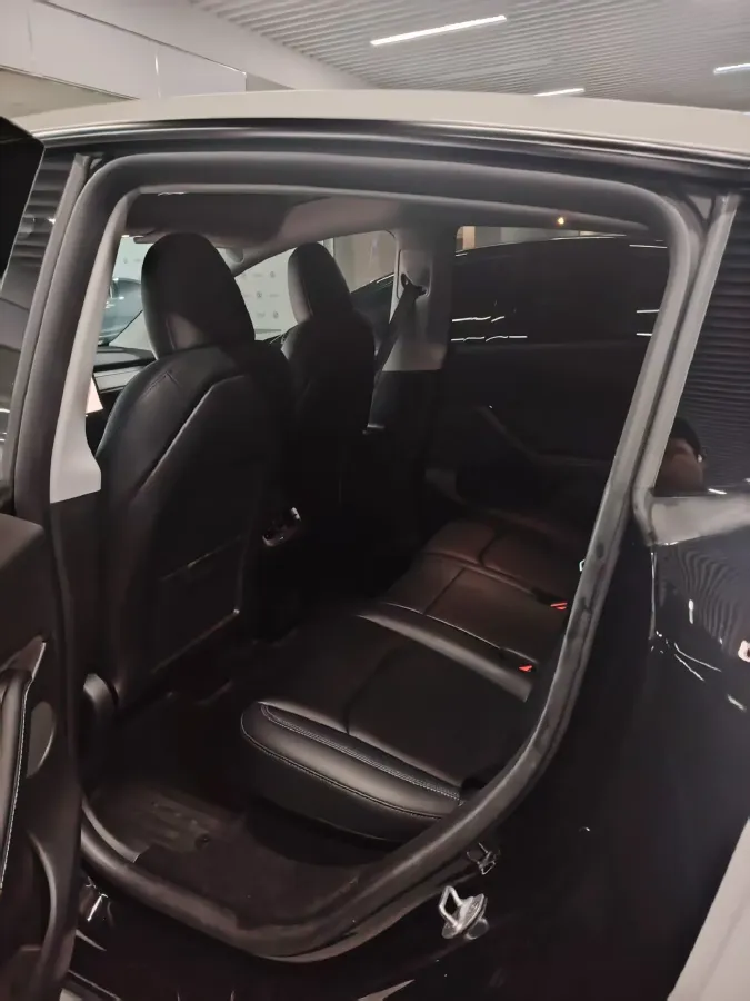 2022 Tesla Model Y BEV 60KWH,autocango,china used car exporter,china ev exporter,chinese used car exporter,chinese used ev exporter