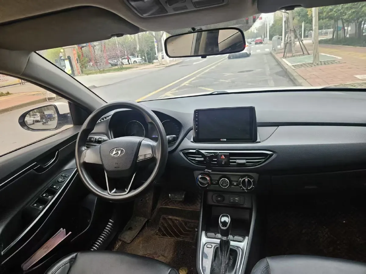 2020 Hyundai Celesta 1.6L 123HP L4 6AT,autocango,china used car exporter,china ev exporter,chinese used car exporter,chinese used ev exporter