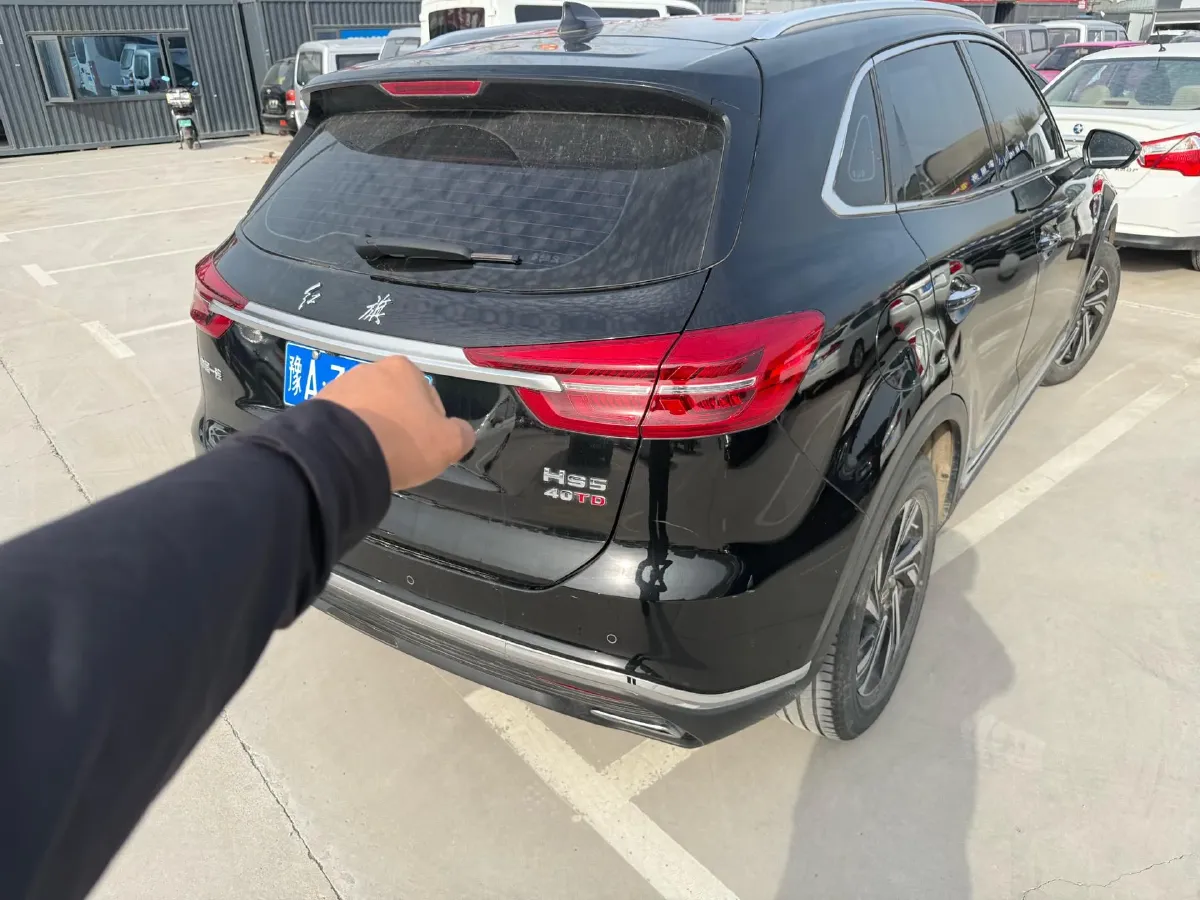 2022 HongQi HS5 2.0T 224HP L4 6AT,autocango,china used car exporter,china ev exporter,chinese used car exporter,chinese used ev exporter