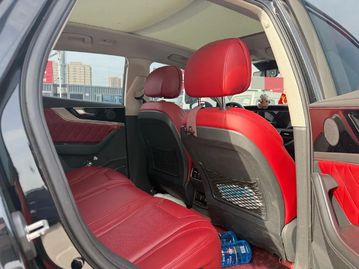 2022 HongQi HS5 2.0T 224HP L4 6AT,autocango,china used car exporter,china ev exporter,chinese used car exporter,chinese used ev exporter