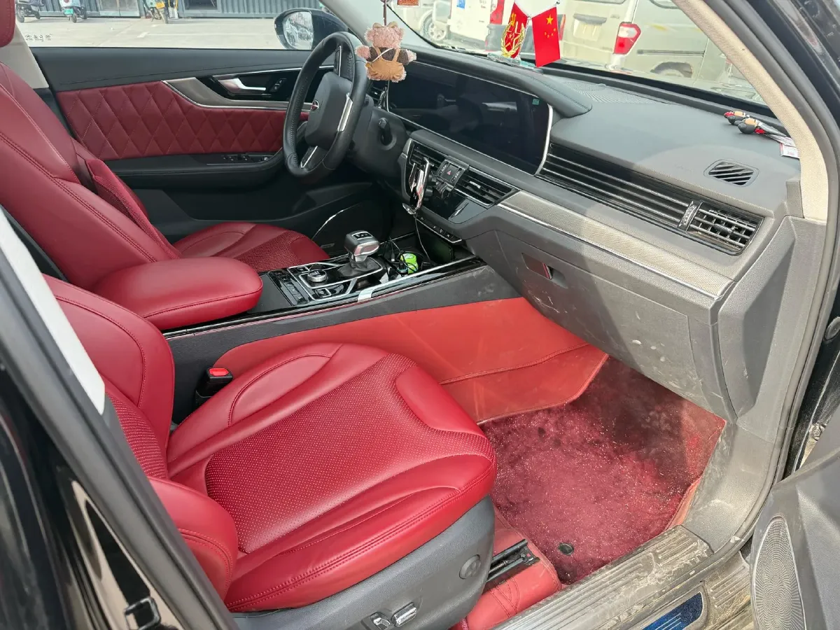 2022 HongQi HS5 2.0T 224HP L4 6AT,autocango,china used car exporter,china ev exporter,chinese used car exporter,chinese used ev exporter