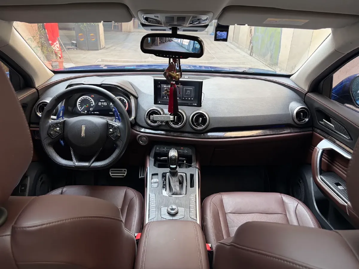 2017 WEY VV5 2.0T 197HP L4 7DCT,autocango,china used car exporter,china ev exporter,chinese used car exporter,chinese used ev exporter