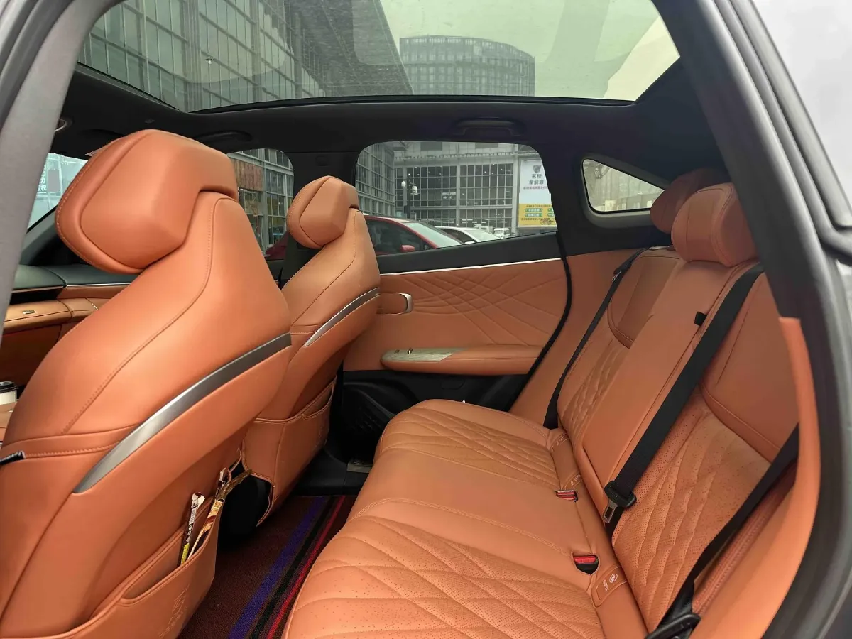 2023 Deepal S07 BEV 66.8KWH,autocango,china used car exporter,china ev exporter,chinese used car exporter,chinese used ev exporter