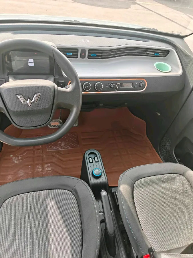 2020 WuLing HongGuang MINI EV BEV 9.3KWH,autocango,china used car exporter,china ev exporter,chinese used car exporter,chinese used ev exporter