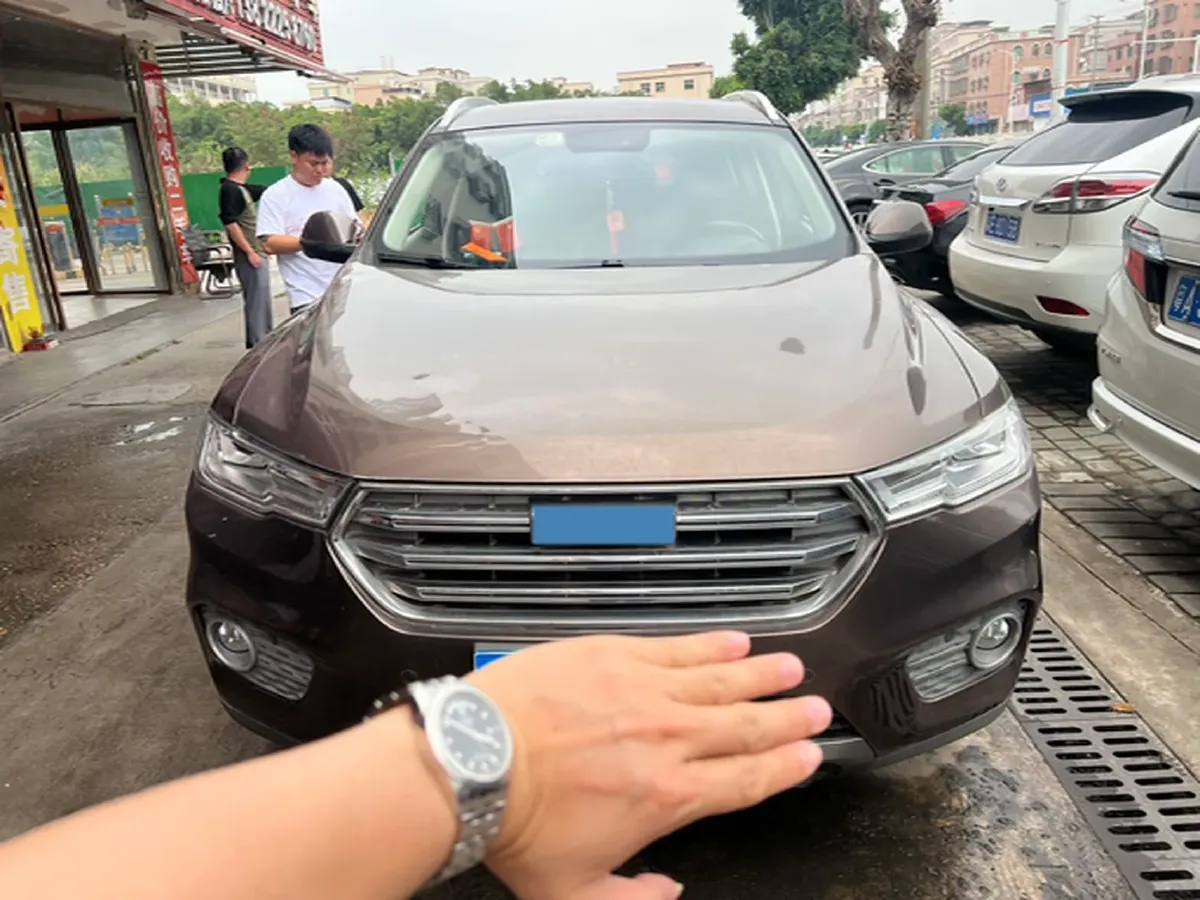 2018 Haval H6 1.5T 169HP L4 7DCT,autocango,china used car exporter,china ev exporter,chinese used car exporter,chinese used ev exporter