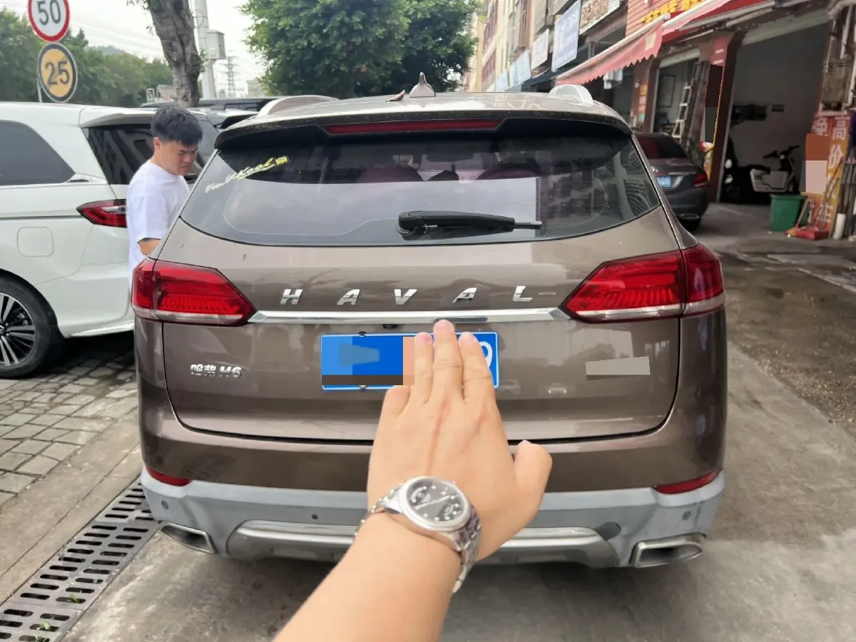 2018 Haval H6 1.5T 169HP L4 7DCT,autocango,china used car exporter,china ev exporter,chinese used car exporter,chinese used ev exporter