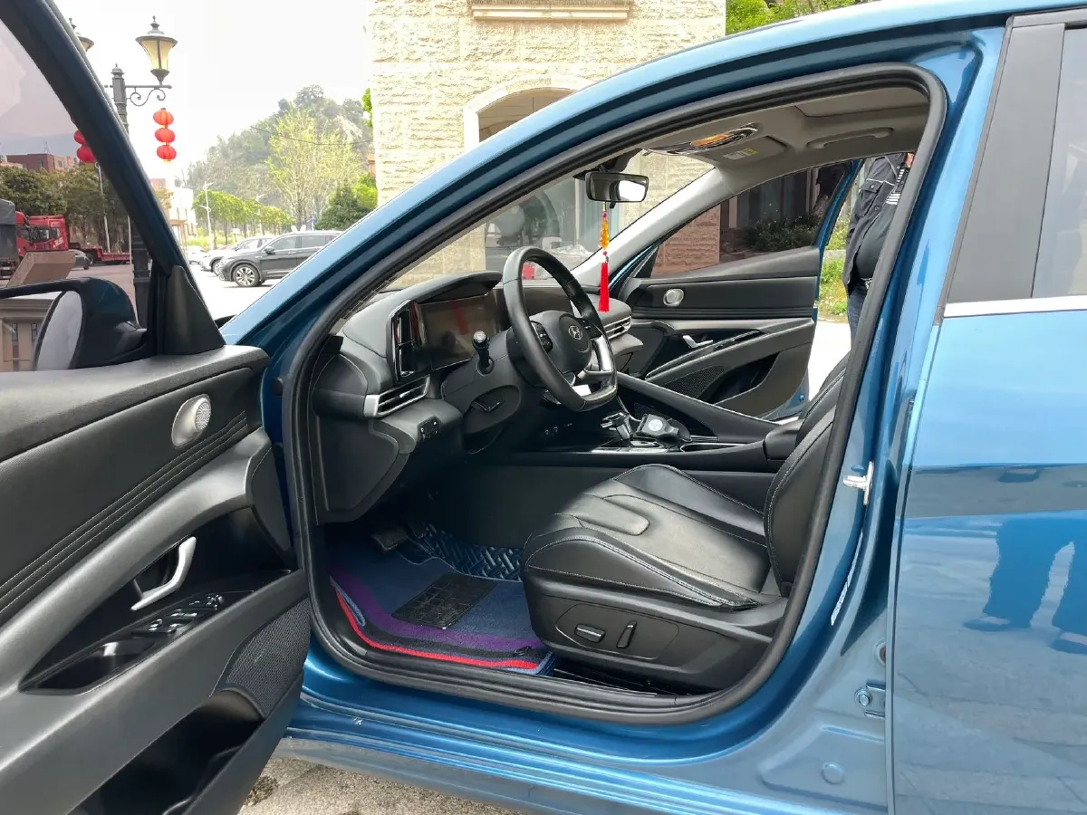 2021 Hyundai Elantra 1.5L 115HP L4 CVT,autocango,china used car exporter,china ev exporter,chinese used car exporter,chinese used ev exporter