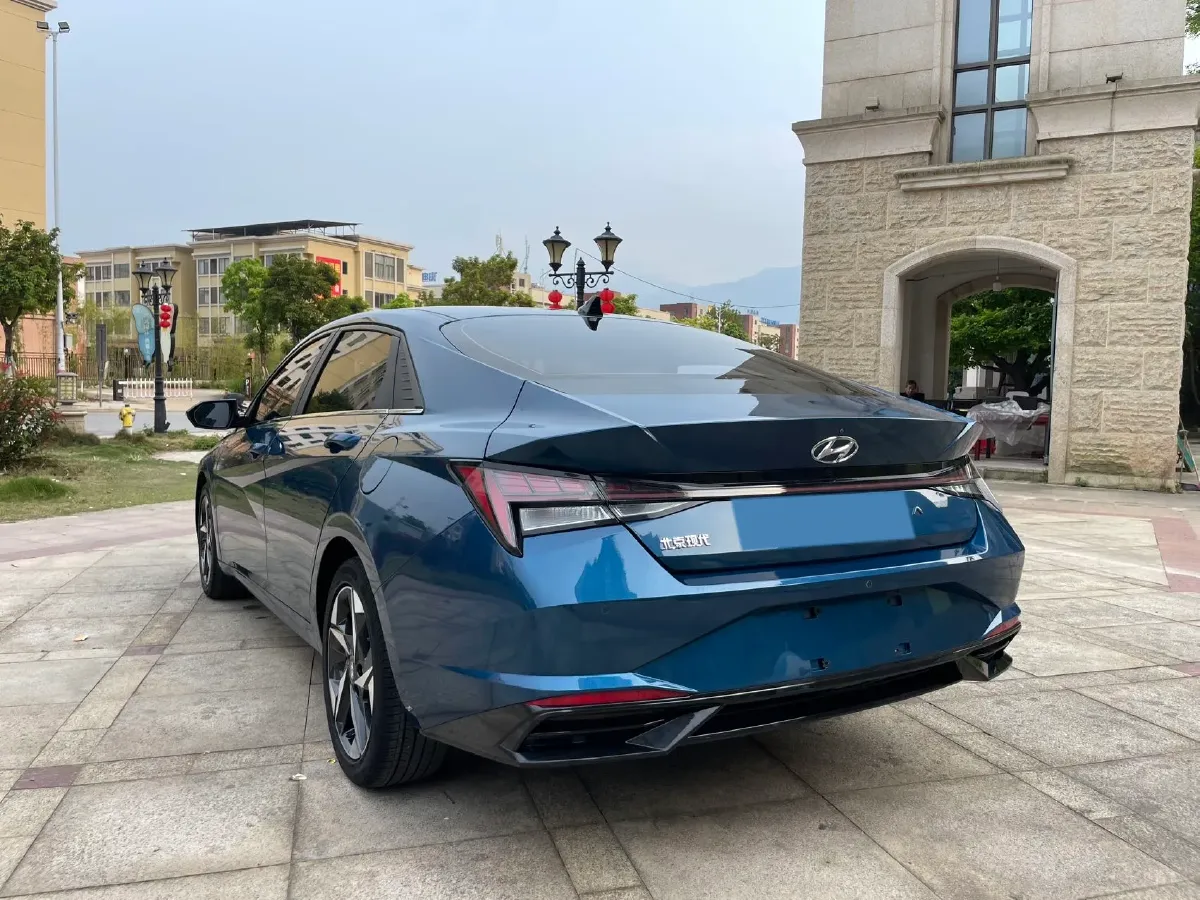 2021 Hyundai Elantra 1.5L 115HP L4 CVT,autocango,china used car exporter,china ev exporter,chinese used car exporter,chinese used ev exporter