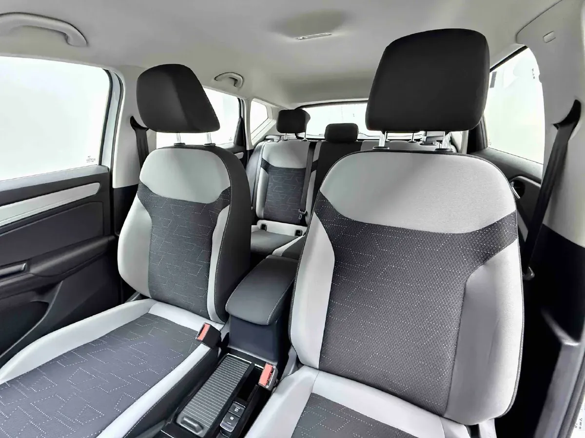 2022 Jetta VS5 1.4T 150HP L4 6AT,autocango,china used car exporter,china ev exporter,chinese used car exporter,chinese used ev exporter