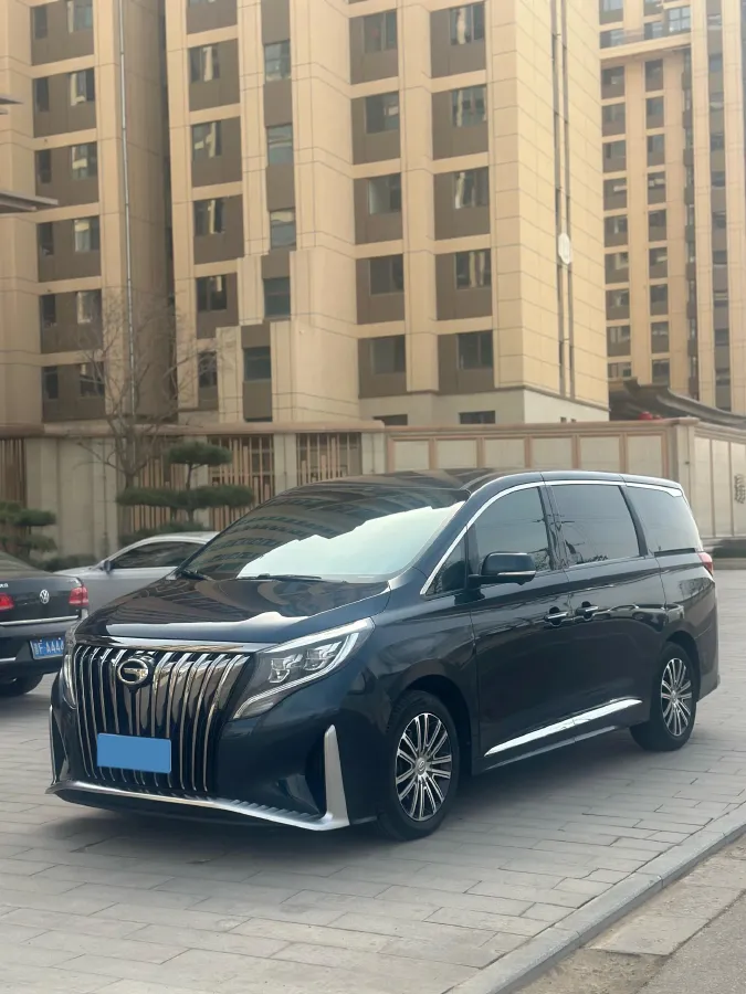 2021 GAC Trumpchi M8 2.0T 252HP L4 8AT,autocango,china used car exporter,china ev exporter,chinese used car exporter,chinese used ev exporter