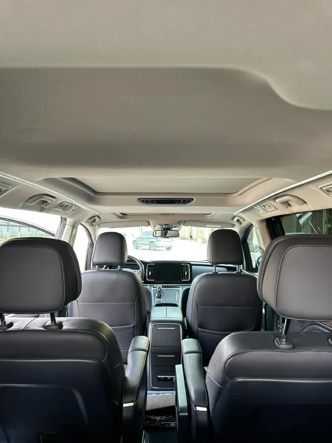 2021 GAC Trumpchi M8 2.0T 252HP L4 8AT,autocango,china used car exporter,china ev exporter,chinese used car exporter,chinese used ev exporter