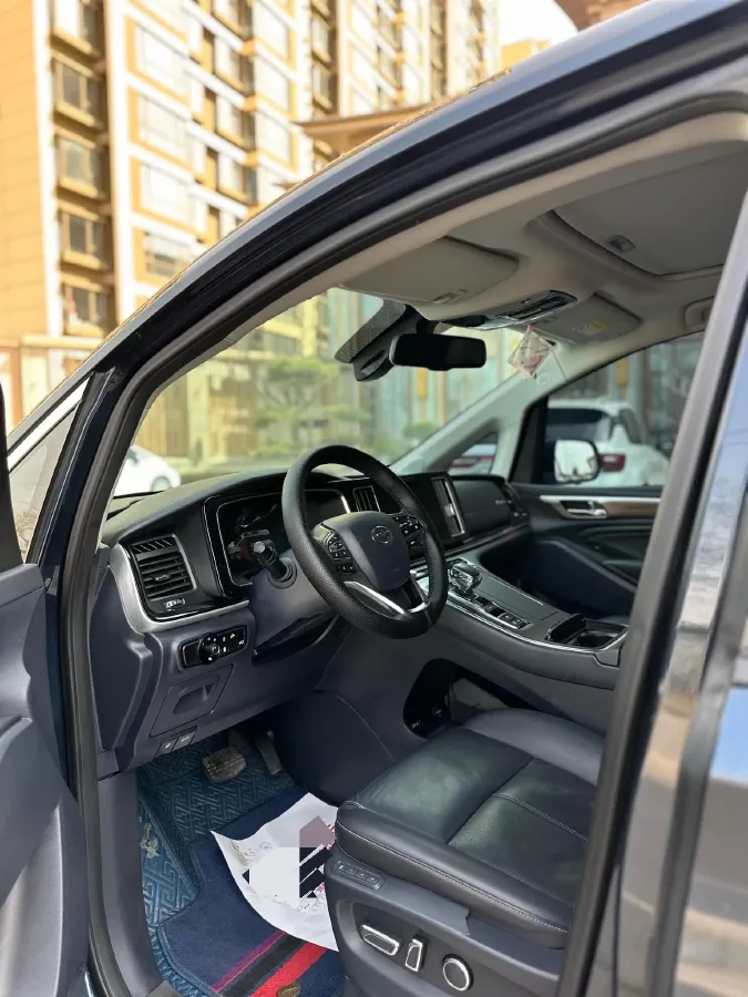 2021 GAC Trumpchi M8 2.0T 252HP L4 8AT,autocango,china used car exporter,china ev exporter,chinese used car exporter,chinese used ev exporter