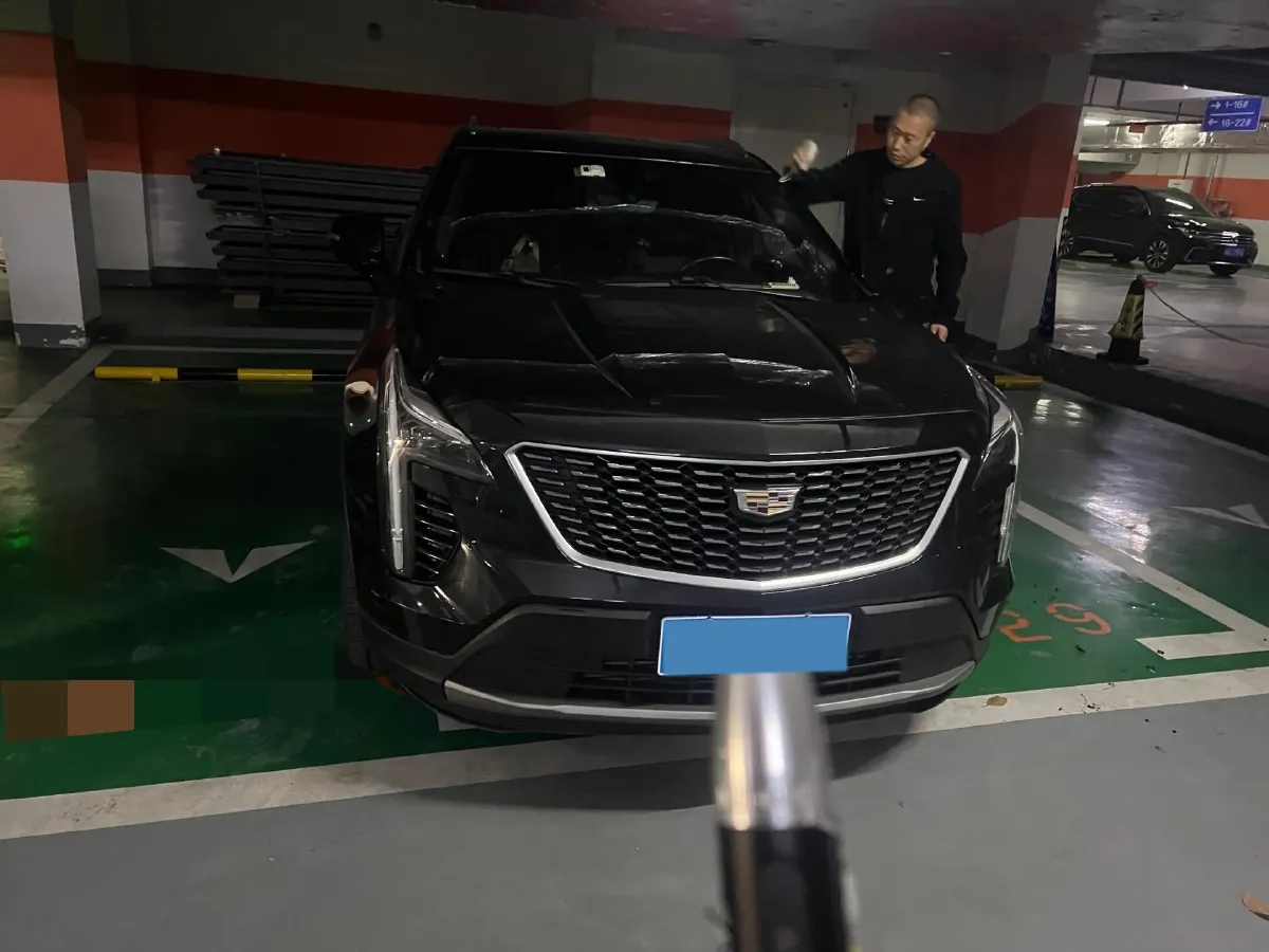 2020 Cadillac XT4 2.0T 241HP L4 9AT,autocango,china used car exporter,china ev exporter,chinese used car exporter,chinese used ev exporter